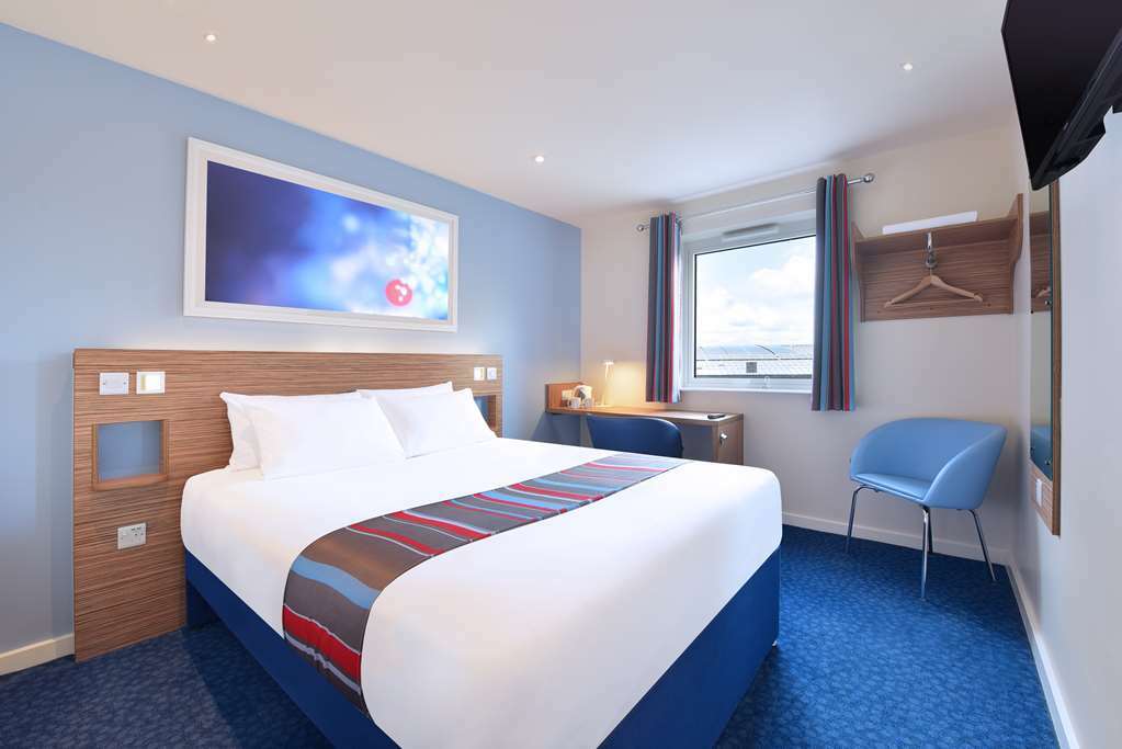 Travelodge Milton Keynes Old Stratford Quarto foto